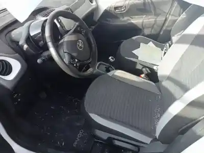 Veicolo di demolizione toyota aygo x-cite dell'anno 2018 alimentato 1kr