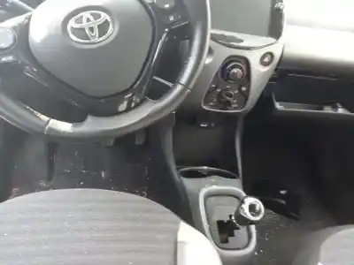 Veicolo di demolizione toyota aygo x-cite dell'anno 2018 alimentato 1kr