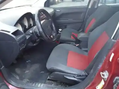 Vehicul casat dodge caliber 2.0 s al anului 2009 alimentat bsy