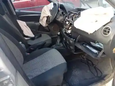 Veículo de Sucata dacia duster ambiance 4x2 do ano 2014 alimentado k9kr8