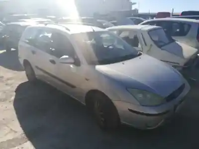 Veicolo di demolizione ford focus turnier (cak) ambiente dell'anno 2004 alimentato ffda