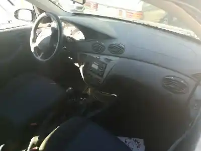 Утилизация автомобиля FORD FOCUS TURNIER (CAK) Ambiente года 2004 питание FFDA