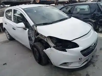 Veicolo di demolizione opel corsa e business dell'anno 2015 alimentato b13dte