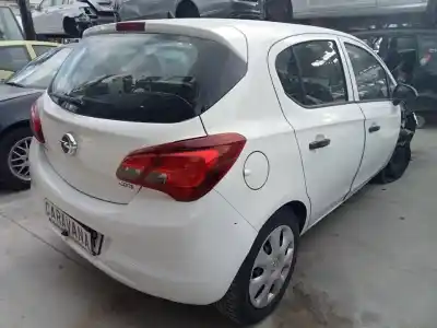 Veicolo di demolizione opel corsa e business dell'anno 2015 alimentato b13dte