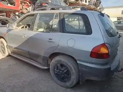 Veículo de Sucata hyundai santa fe (sm) 2.0 gls crdi do ano 2002 alimentado d4ea