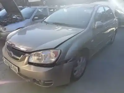 Veículo de Sucata KIA CERATO 2.0 EX CRDi Berlina do ano 2005 alimentado D4EA