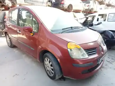 Veículo de Sucata RENAULT GRAND MODUS Authentique do ano 2005 alimentado K9KJ7