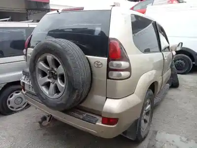 Veículo de Sucata toyota land cruiser (j12) 3.0 d4-d vxl do ano 2007 alimentado 1kd