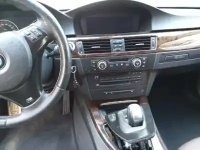 Veículo de Sucata bmw 3 touring (e91) 330 xd do ano 2007 alimentado 306d3