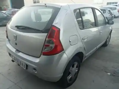 Veicolo di demolizione dacia sandero ambiance dell'anno 2009 alimentato k9kk7