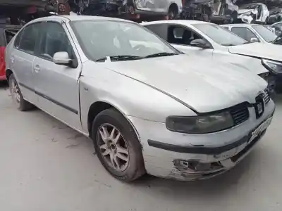 Veículo de Sucata seat leon (1m1) signo do ano 2003 alimentado alh