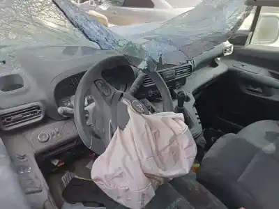 Scrapping Vehicle opel combo cargo (e) edition 102 cv / 75 kw of the year 2001 powered lqj