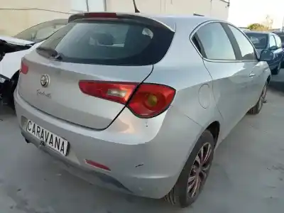 Veicolo di demolizione alfa romeo giulietta (191) distinctive dell'anno 2011 alimentato 940a3000