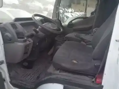 Sloopvoertuig renault maxity fg 130.35/45 van het jaar 2011 aangedreven yd25