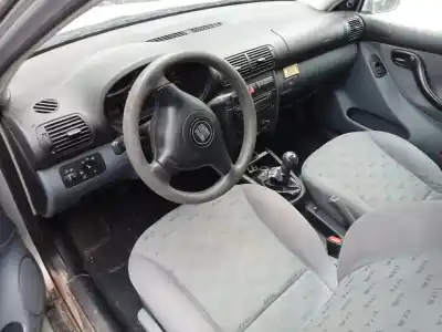 Vehicul casat seat leon (1m1) last edition al anului 2001 alimentat aus