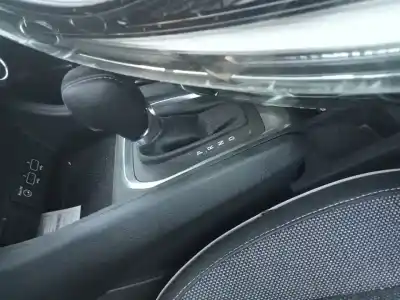 Здавання транспортного засобу renault captur ii intens 154 cv / 113 kw року 2022 потужний h5he4