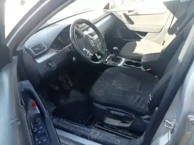 Veículo de Sucata volkswagen passat lim. (362) advance bluemotion do ano 2011 alimentado cay