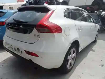 Hurda Aracı volvo v40 momentum yılın 2012 güçlü d5204t6