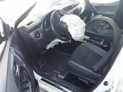 Veículo de Sucata toyota auris hybrid business do ano 2018 alimentado 2zr