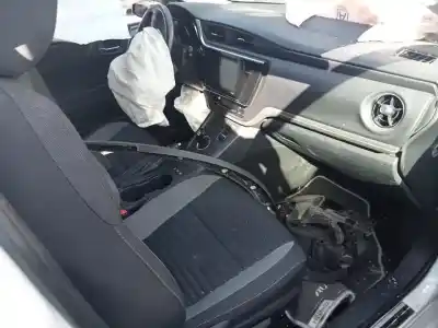 Veículo de Sucata toyota auris hybrid business do ano 2018 alimentado 2zr