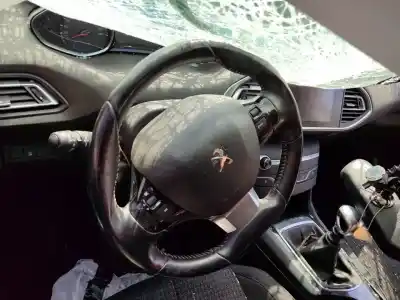 Vehicul casat peugeot 308 active al anului 2018 alimentat hn05