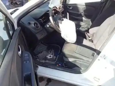 Veículo de Sucata renault clio iv business do ano 2018 alimentado k9ke6