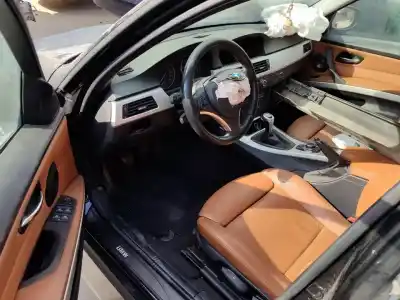 Veículo de Sucata bmw 3 touring (e91) 320 d do ano 2011 alimentado n47d20c