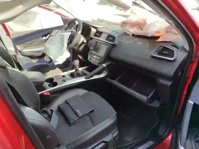 Veículo de Sucata renault kadjar experience do ano 2016 alimentado r9me4