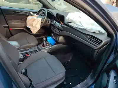 Scrapping Vehicle ford focus st-line of the year 2020 powered ztda