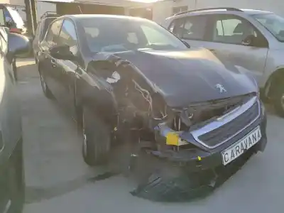 Veicolo di demolizione peugeot 308 style dell'anno 2017 alimentato hn01