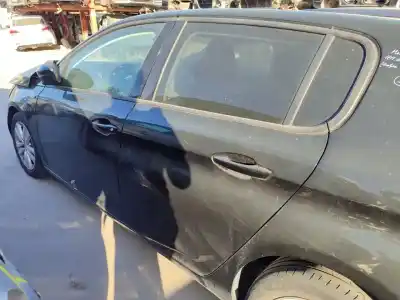 Veicolo di demolizione peugeot 308 style dell'anno 2017 alimentato hn01