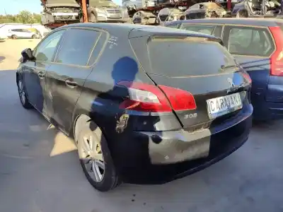 Veicolo di demolizione peugeot 308 style dell'anno 2017 alimentato hn01