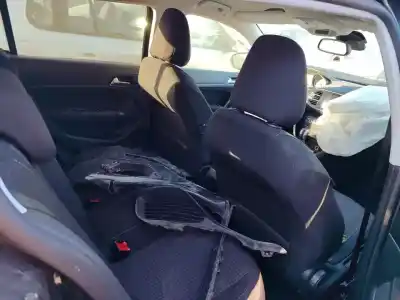 Veicolo di demolizione peugeot 308 style dell'anno 2017 alimentato hn01