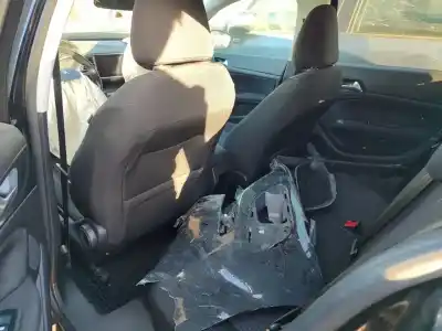 Veicolo di demolizione peugeot 308 style dell'anno 2017 alimentato hn01