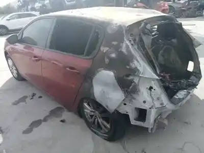 Veicolo di demolizione peugeot 308 active dell'anno 2017 alimentato hn01