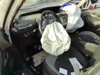 Здавання транспортного засобу citroen c4 picasso exclusive року 2013 потужний 9h05