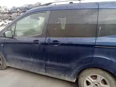 Veículo de Sucata ford tourneo courier (c4a) ambiente do ano 2016 alimentado sfc