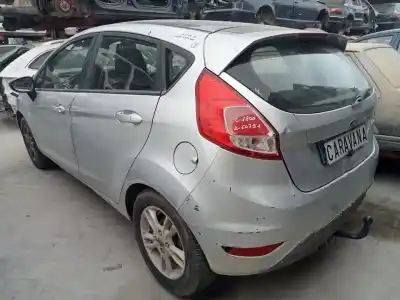 Здавання транспортного засобу ford fiesta (ccn) titanium року 2015 потужний snjd