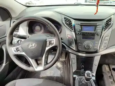 Verschrottungsfahrzeug hyundai i40 gls bluedrive / bluedrive des jahres 2015 angetrieben d4fd