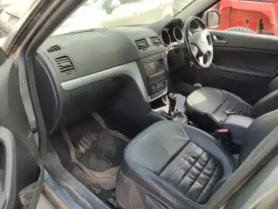 Veículo de Sucata skoda yeti (5l) 1.2 tsi do ano 2011 alimentado cbzb