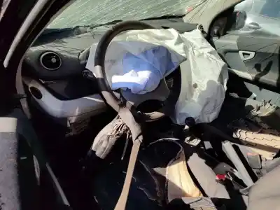 Veicolo di demolizione smart forfour (454) 1.5 cdi (454.001) dell'anno 2006 alimentato 639939