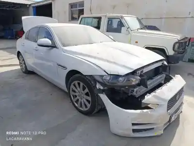 Veicolo di demolizione jaguar xe pure dell'anno 2015 alimentato 204dta