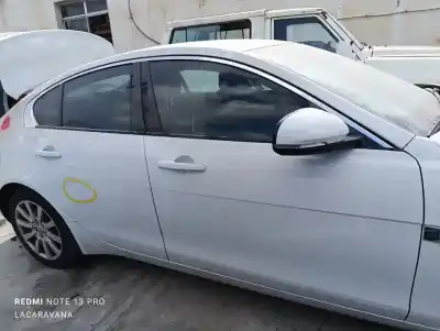 Veicolo di demolizione jaguar xe pure dell'anno 2015 alimentato 204dta