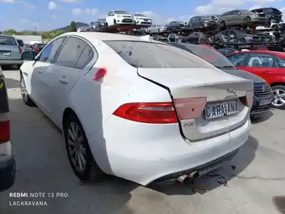 Veicolo di demolizione jaguar xe pure dell'anno 2015 alimentato 204dta