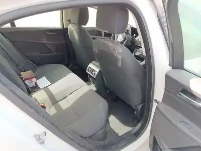 Veicolo di demolizione jaguar xe pure dell'anno 2015 alimentato 204dta