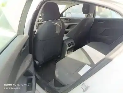 Veicolo di demolizione jaguar xe pure dell'anno 2015 alimentato 204dta