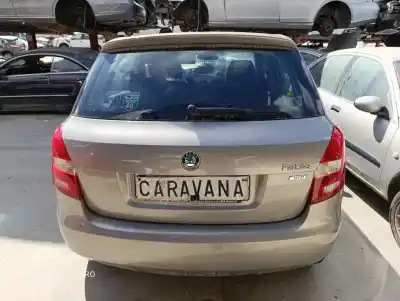 Sloopvoertuig skoda fabia (5j2 ) active van het jaar 2012 aangedreven cgp