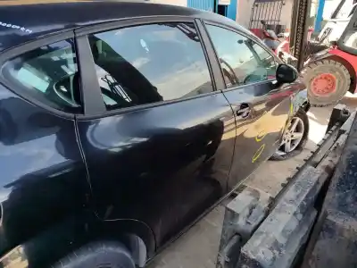 Veículo de Sucata seat leon (1p1) reference do ano 2011 alimentado cay