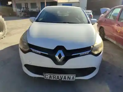 Veicolo di demolizione RENAULT CLIO IV Authentique dell'anno 2014 alimentato D4FD7
