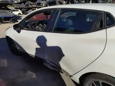 Scrapping Vehicle renault clio iv authentique of the year 2014 powered d4fd7